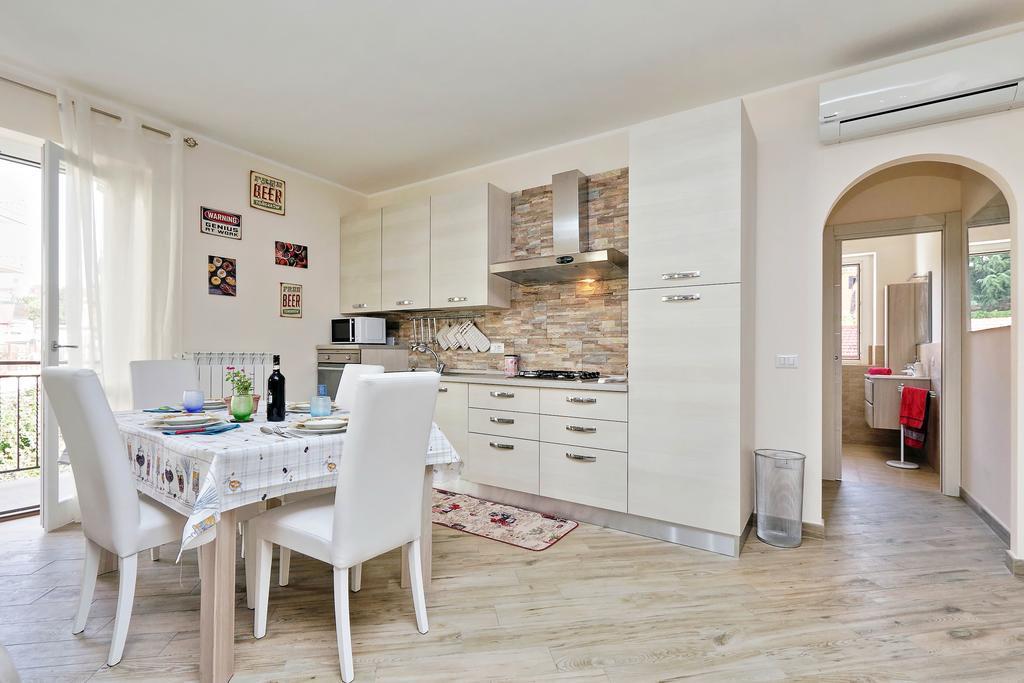 Apartment Casal Del Marmo 101 *